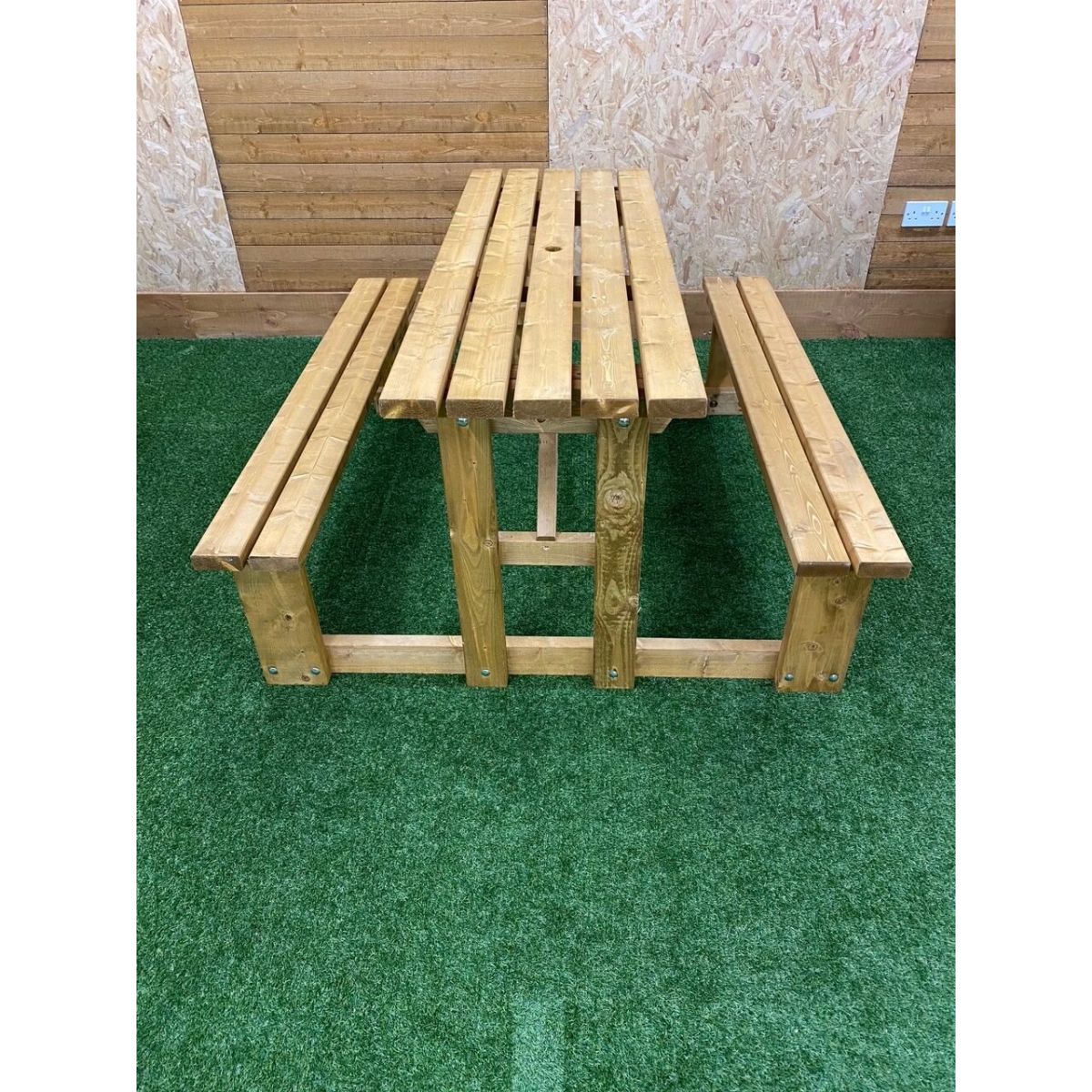 Easy Access Rectangle Picnic Table