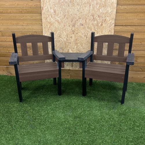 Recycled Plastic Conversation Seat - Black Framework